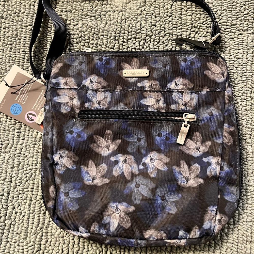 Baggallini Expandable Picket Black and Blue Floral Crossbody Bag - NWT